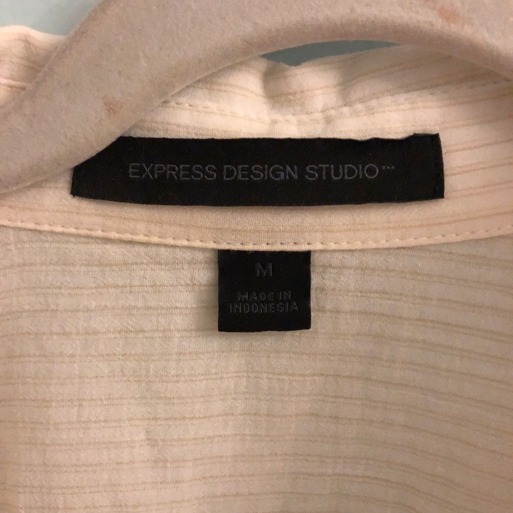 Express sheer blouse - Picture 2 of 2